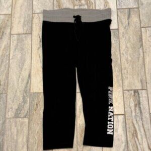 Victoria's Secret Pink women's small black yoga capri leggings